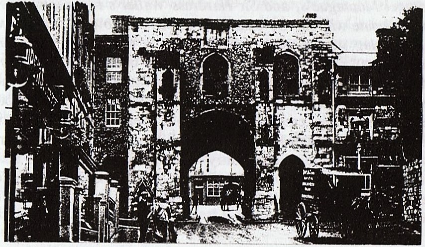 This image has an empty alt attribute; its file name is 002-3.jpg