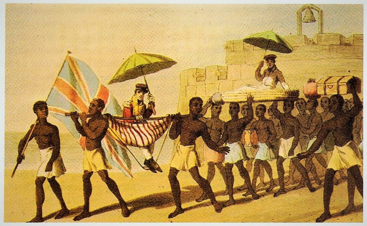 This image has an empty alt attribute; its file name is 012-1.jpg