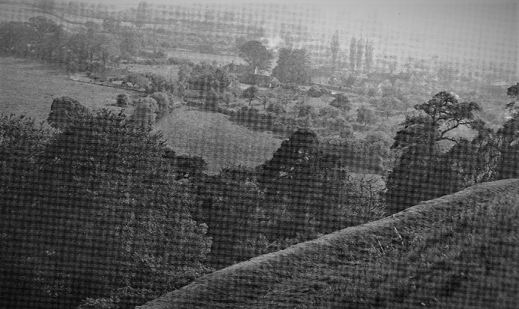 This image has an empty alt attribute; its file name is 002-10.jpg