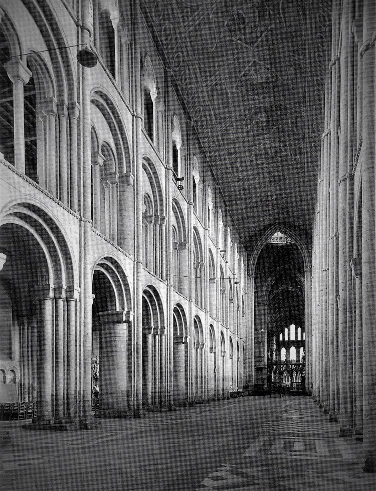 This image has an empty alt attribute; its file name is 015-1.jpg