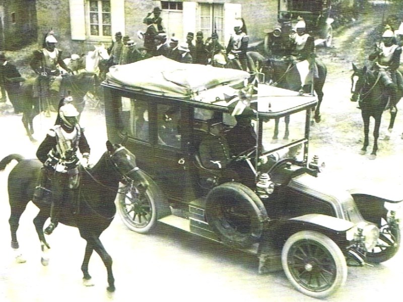 The Peacemakers/ Y&nbsp;Tangnefeddwyr